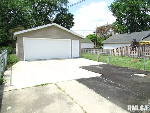2305 S Spg, Springfield, IL 62704 photo 12