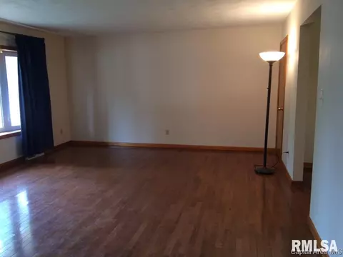 92 Danbury Dr, Springfield, IL 62704 photo 6