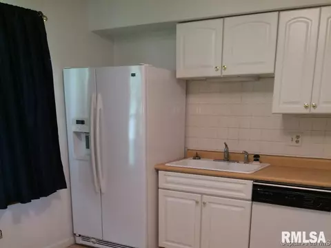 92 Danbury Dr, Springfield, IL 62704 photo 14