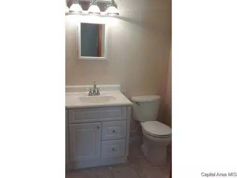 92 Danbury Dr, Springfield, IL 62704 photo 18