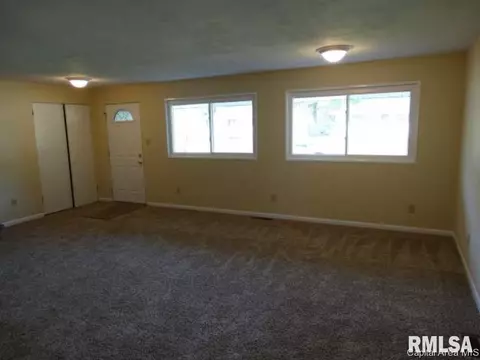 60 Glen Aire, Springfield, IL 62703 photo 2