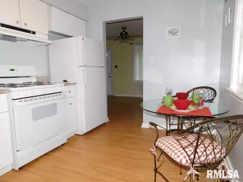 3046 S 3rd St, Springfield, IL 62703 photo 14