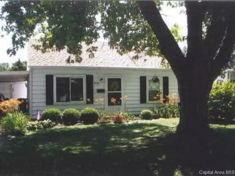 3046 S 3rd St, Springfield, IL 62703 photo 1