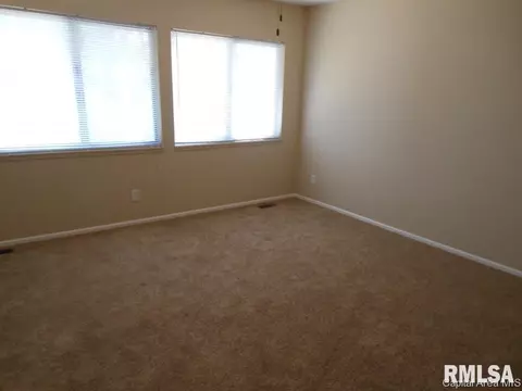 16 Oakbend, Springfield, IL 62704 photo 11