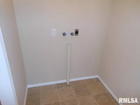 16 Oakbend, Springfield, IL 62704 photo 10