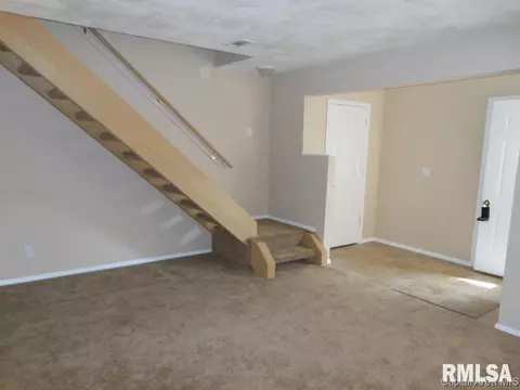16 Oakbend, Springfield, IL 62704 photo 4