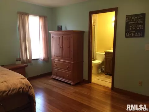 120 E Sherry Dr, Springfield, IL 62703 photo 11