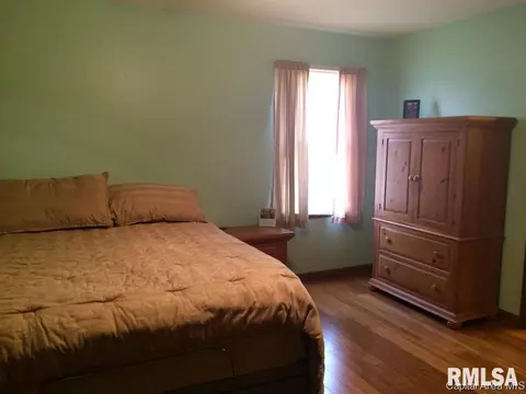 120 E Sherry Dr, Springfield, IL 62703 photo 10