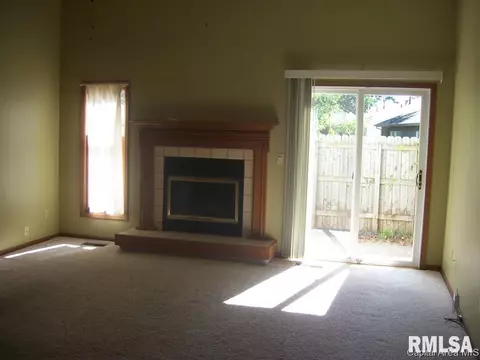 2010 Clara Mae, Springfield, IL 62711 photo 3