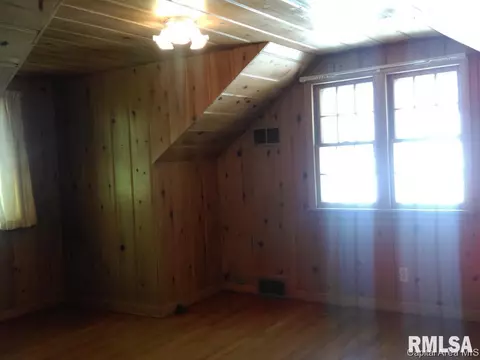 2413 S State St, Springfield, IL 62704 photo 5