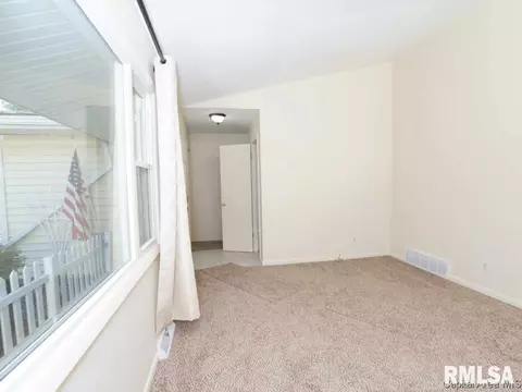 2263 Ramsey Rd, Springfield, IL 62702 photo 5