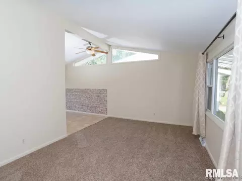 2263 Ramsey Rd, Springfield, IL 62702 photo 8