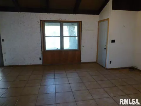 3344 Neptune Ave, Springfield, IL 62707 photo 4