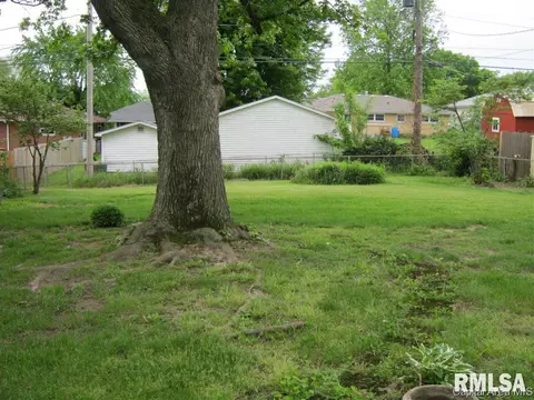 22 Stelte Ln, Springfield, IL 62702 photo 3