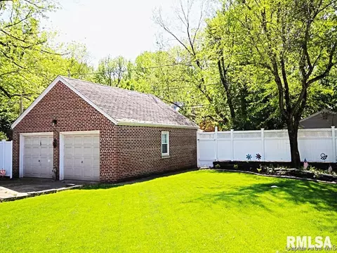2011 S Walnut, Springfield, IL 62704 photo 18