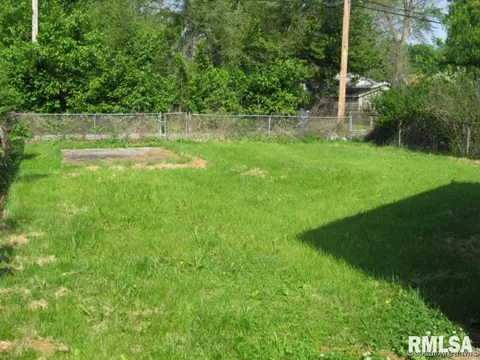 2159 S 14th St, Springfield, IL 62703 photo 5
