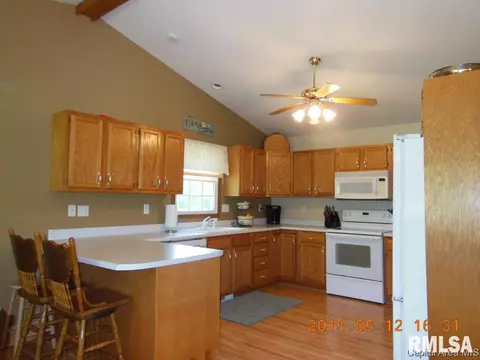 508 S Loft Ln, Athens, IL 62613 photo 4