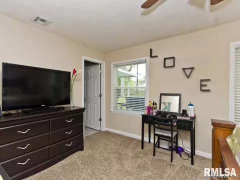 124 Greencastle Cir, Springfield, IL 62712 photo 11