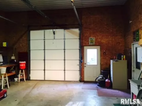 302 E Ctr, Loami, IL 62661 photo 7