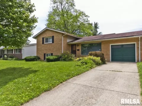 2112 Warwick, Springfield, IL 62704 photo 1