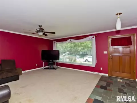 2112 Warwick, Springfield, IL 62704 photo 6