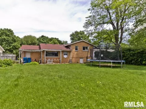 2112 Warwick, Springfield, IL 62704 photo 23