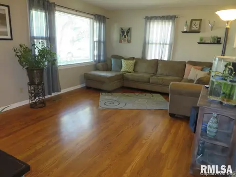 12 Midland Ct, Springfield, IL 62702 photo 8