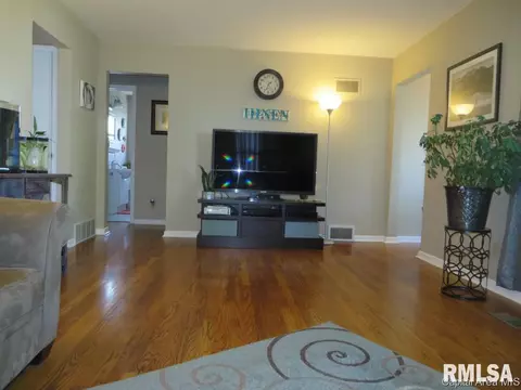 12 Midland Ct, Springfield, IL 62702 photo 9