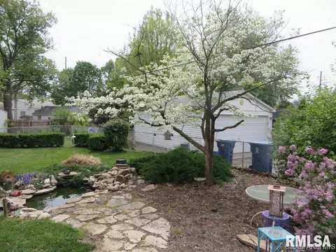12 Midland Ct, Springfield, IL 62702 photo 5