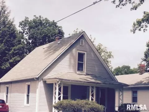 1421 Pennsylvania Ave, Springfield, IL 62702 photo 2
