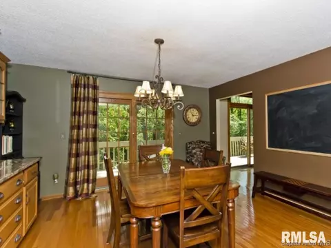 8 Settlers Ln, Springfield, IL 62707 photo 12