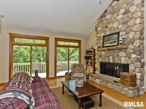 8 Settlers Ln, Springfield, IL 62707 photo 5