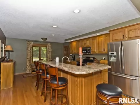 8 Settlers Ln, Springfield, IL 62707 photo 13