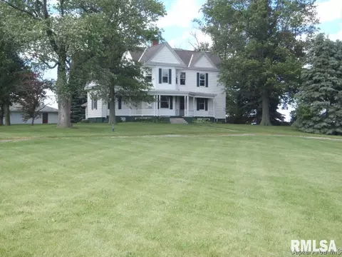20757 Claypool St, Greenview, IL 62642 photo 1