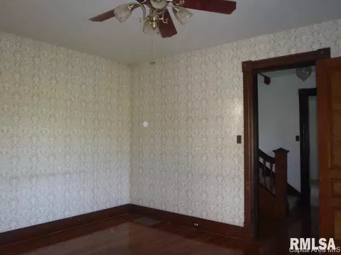 20757 Claypool St, Greenview, IL 62642 photo 27