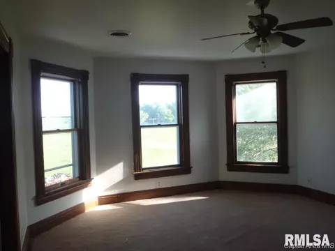 20757 Claypool St, Greenview, IL 62642 photo 25