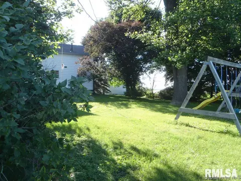 20757 Claypool St, Greenview, IL 62642 photo 33