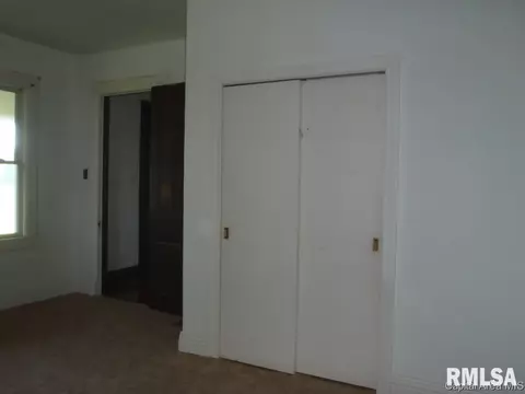 20757 Claypool St, Greenview, IL 62642 photo 19