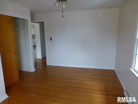 1816 S 11th St, Springfield, IL 62703 photo 9