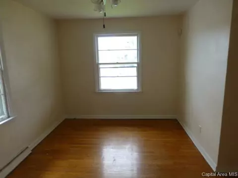 1816 S 11th St, Springfield, IL 62703 photo 6
