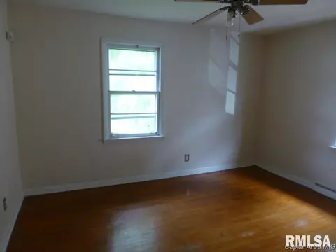1816 S 11th St, Springfield, IL 62703 photo 8
