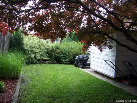2952 S 5th, Springfield, IL 62703 photo 24