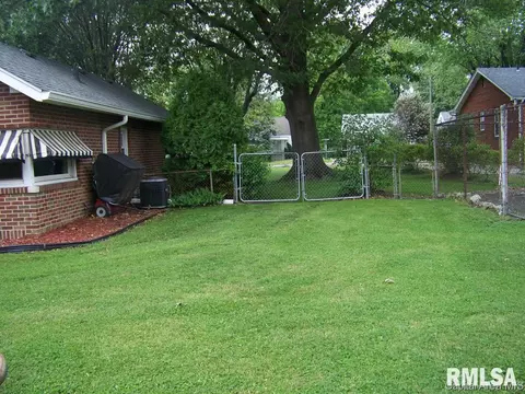2952 S 5th, Springfield, IL 62703 photo 21