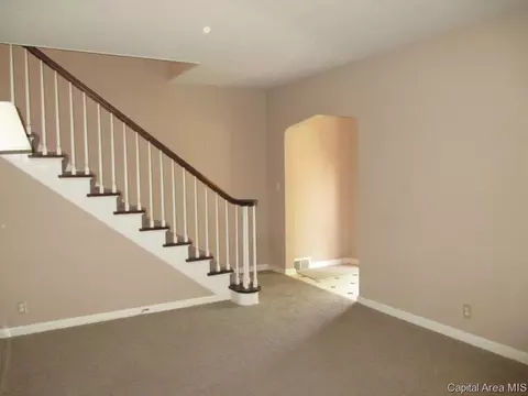1624 W Lawrence Ave, Springfield, IL 62704 photo 2