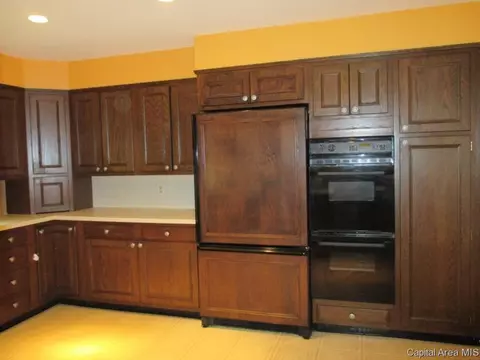 1624 W Lawrence Ave, Springfield, IL 62704 photo 9