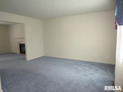 3813 Viking, Springfield, IL 62712 photo 2