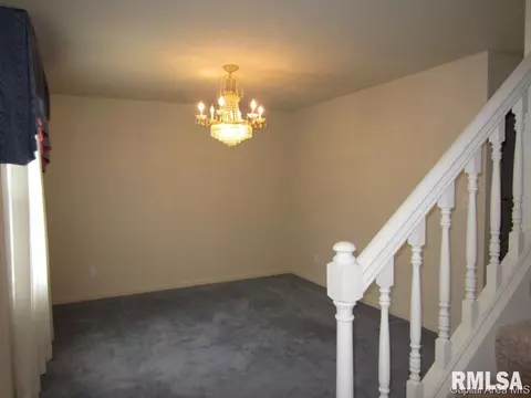 3813 Viking, Springfield, IL 62712 photo 3