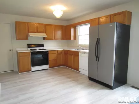 3813 Viking, Springfield, IL 62712 photo 5