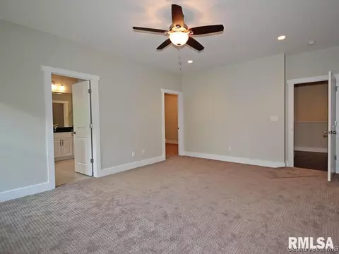 3909 Marigold Dr, Springfield, IL 62711 photo 13