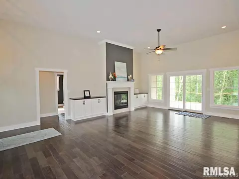 3909 Marigold Dr, Springfield, IL 62711 photo 3